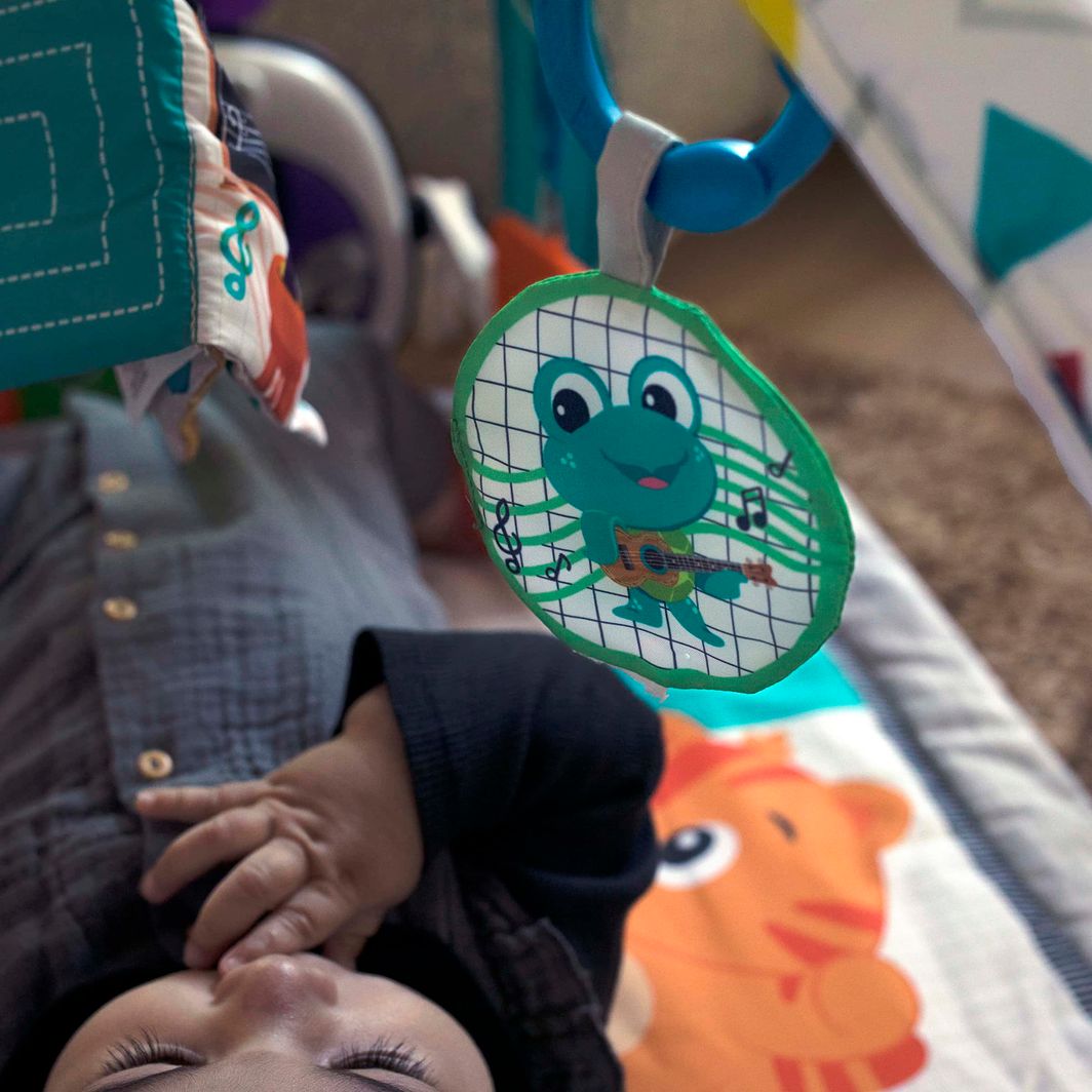 BABY Einstein Musik og sprog aktivitetsstativ