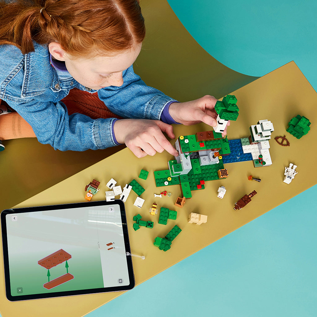 LEGO® Minecraft® Første nats eventyr
