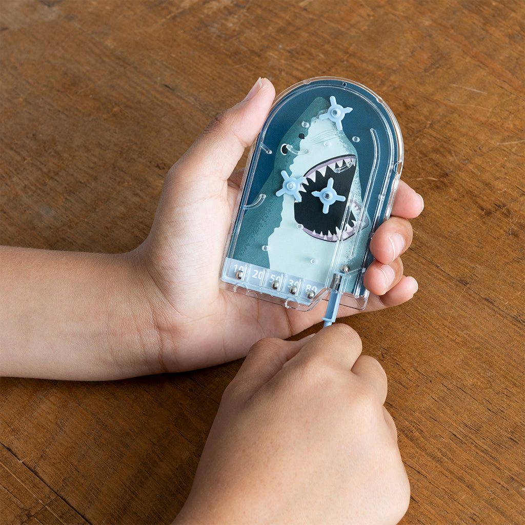 Rex London, mini Pinball-spil, Hajer