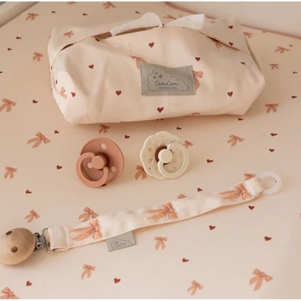 Cam Cam broderet suttekæde, økologisk - Bows