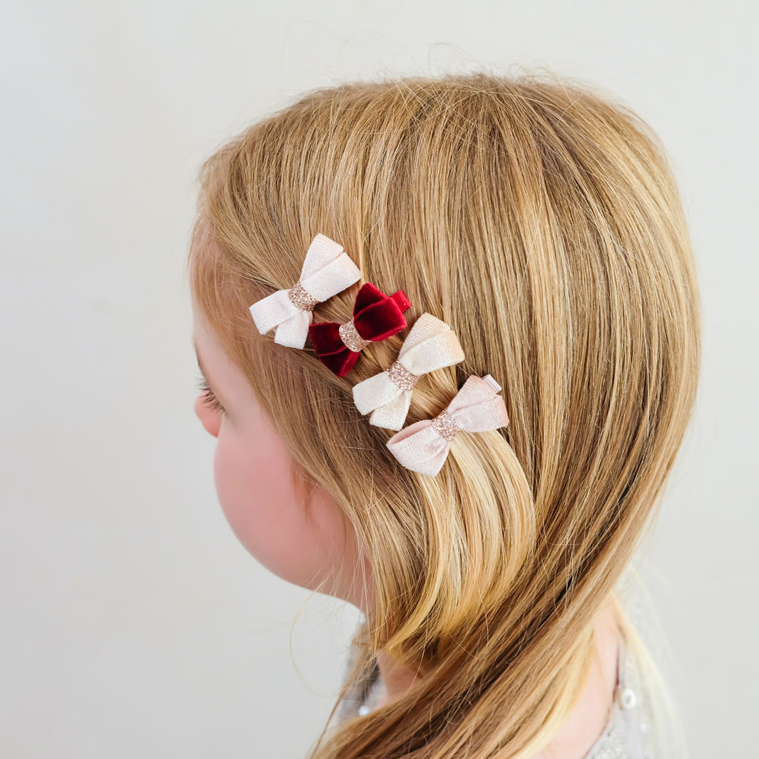 Mimi & Lula 4 Hårclips - Glitter Velvet Bow