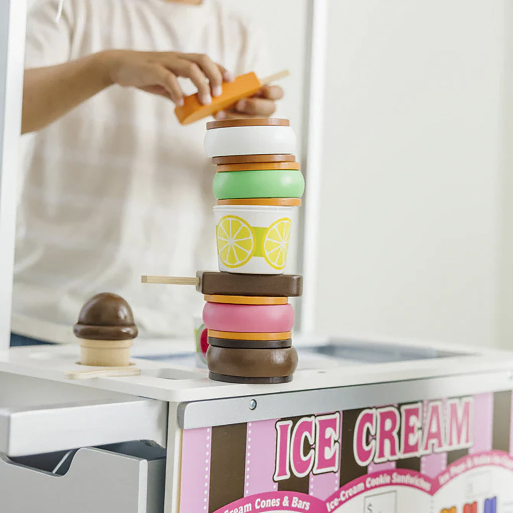 Melissa & Doug Madvogn med indhold