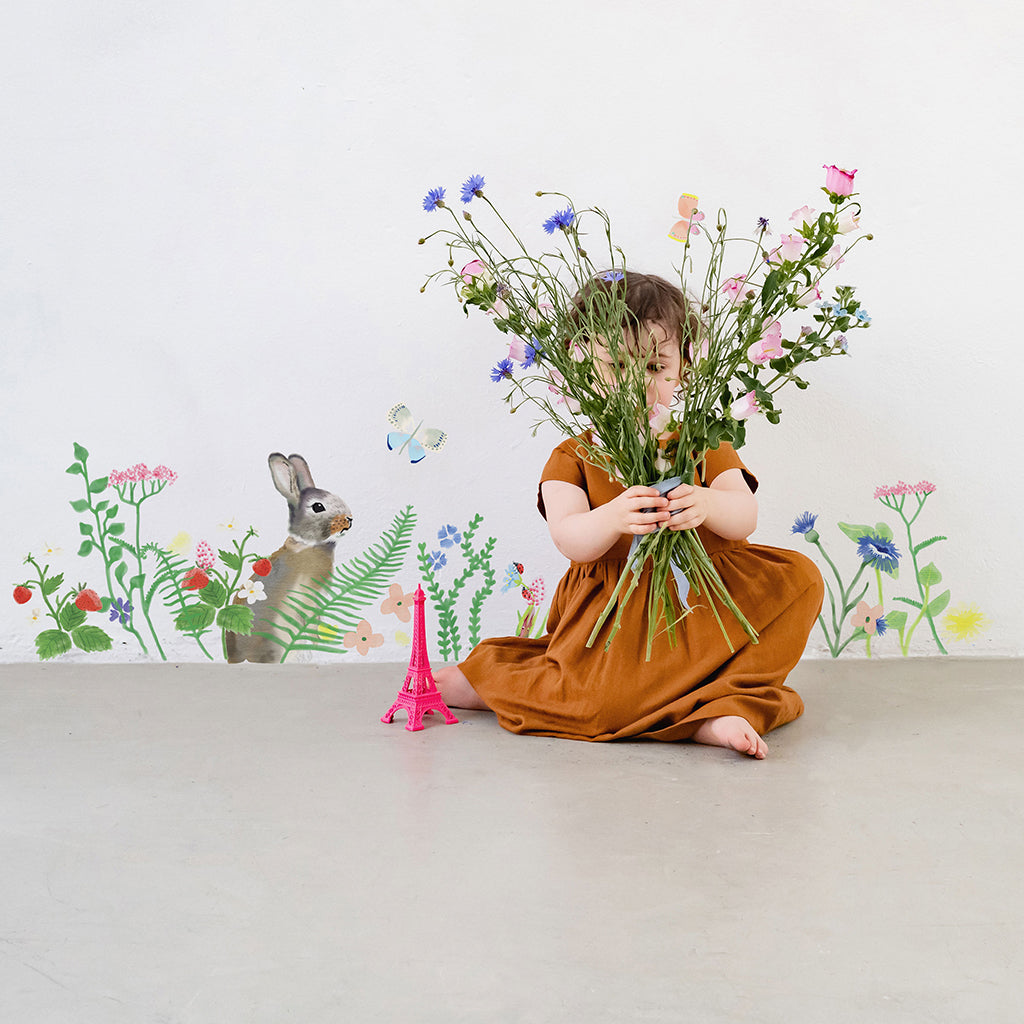 Mimi lou wallsticker, Kanin i græsset