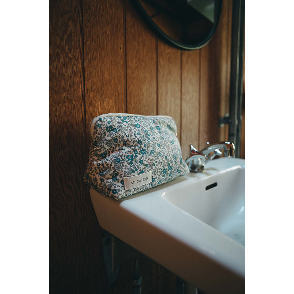 Studio Feder mini toilettaske, Celia - Floral day