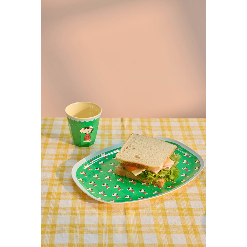 Rice Melamin rektangulær middagstallerken, Snoopy - Grøn
