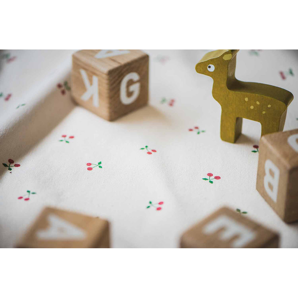 Play&Go To-i-én tæppe, Cherry Cherry