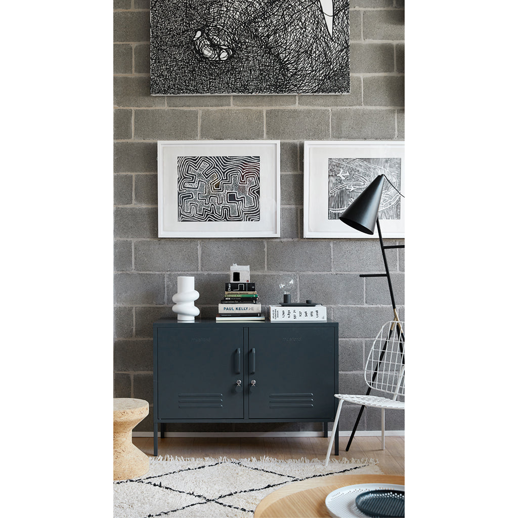 Mustard Made The Lowdown Skab, Slate ORDRE EFTER 11/12-25 BLIVER FØRST LEVERET I JANUAR 26