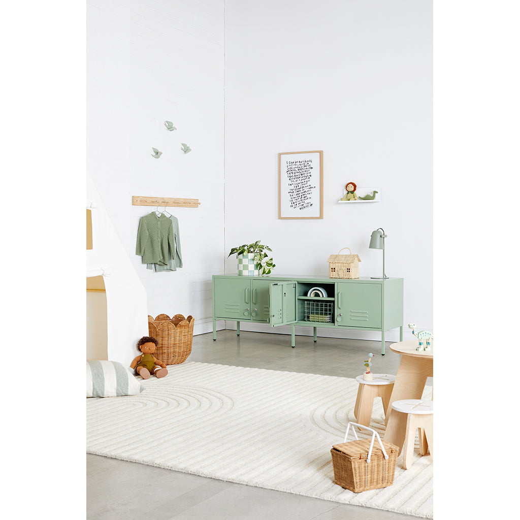 Mustard Made The Standard skab, Sage ORDRE EFTER 11/12-25 BLIVER FØRST LEVERET I JANUAR 26