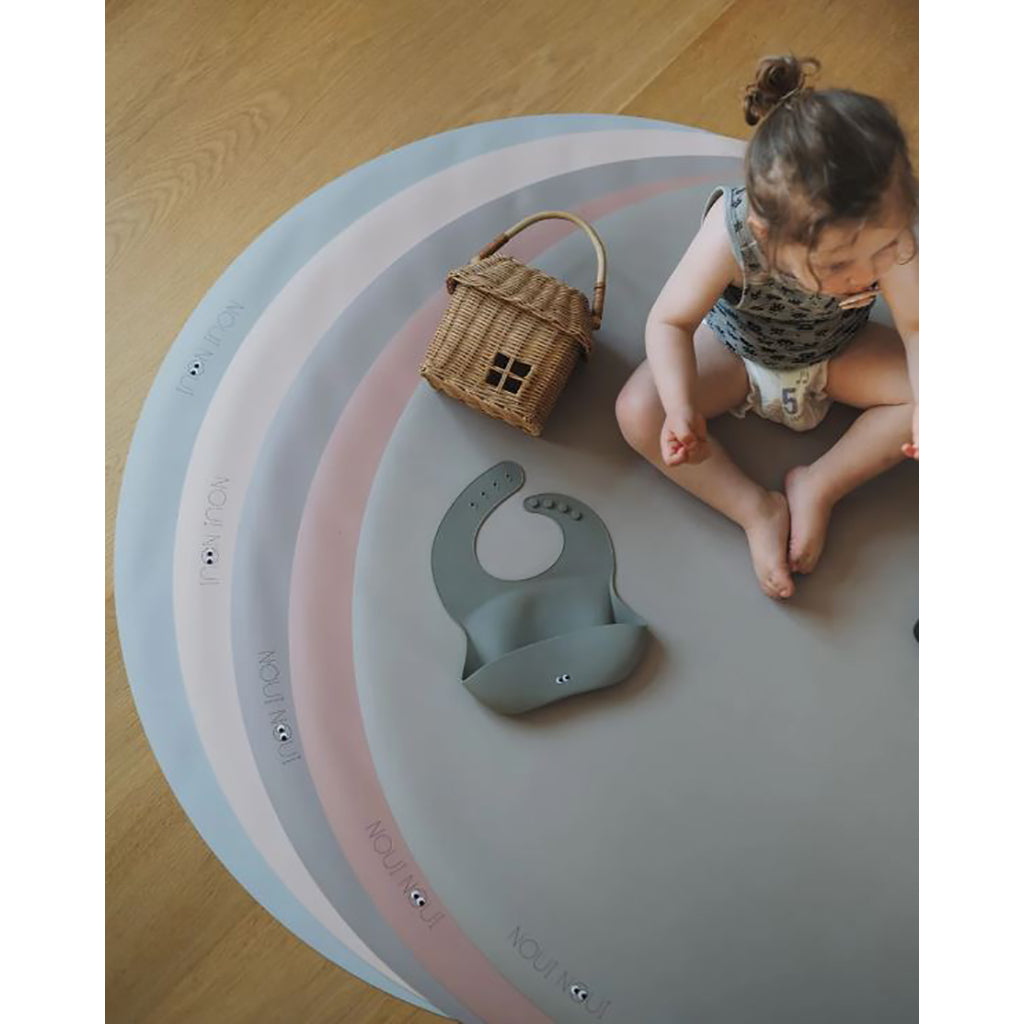 Noui Noui Floor mat, stoleunderlag, rundt - Olive Hazel