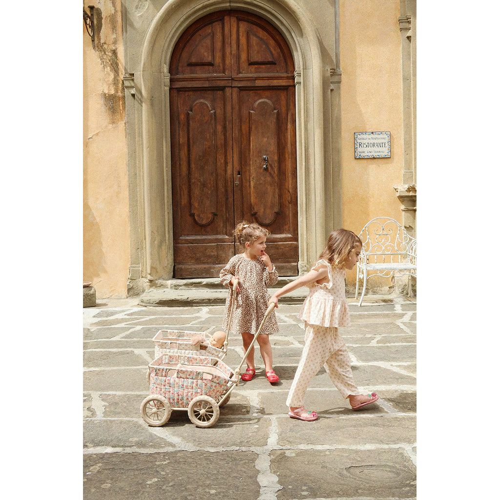 Konges Sløjd dukketrækvogn, Vienna