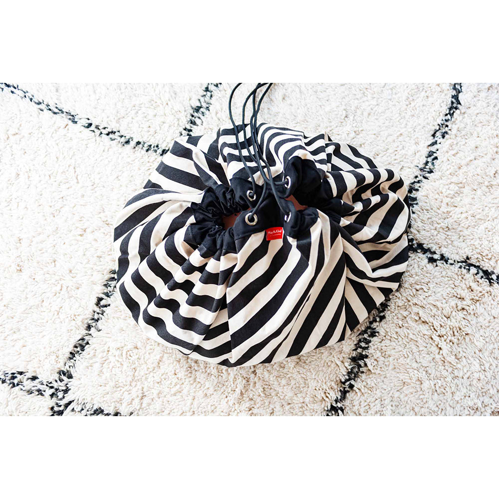 Play&Go To-i-én tæppe, Stripes black