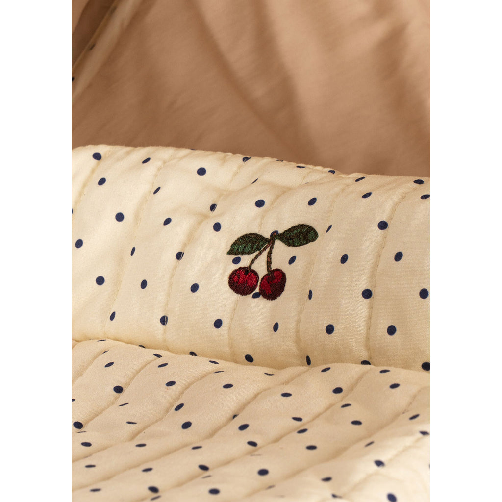 Konges Sløjd Minnie Dukkevogn, Estate dot