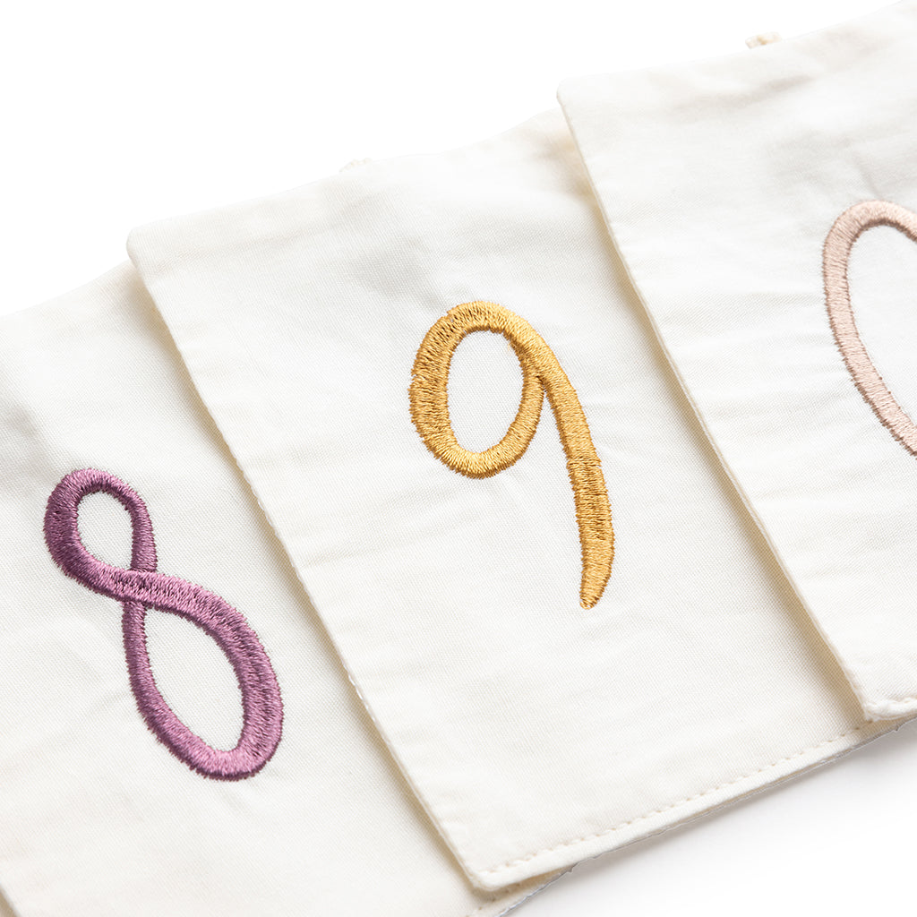 Sebra Fødselsdags ranke, gaver, tal 0-9, økologisk bomuld