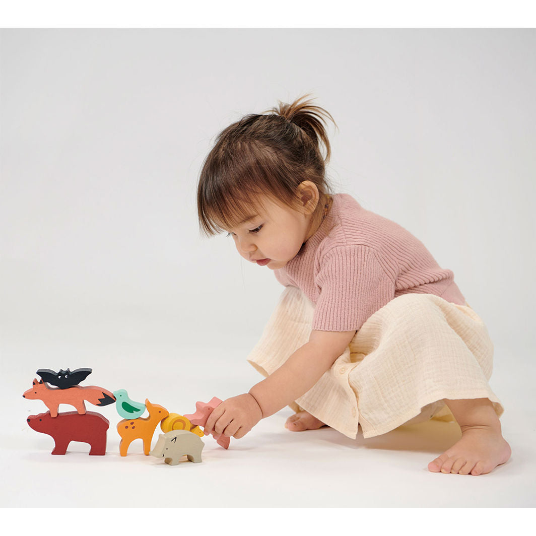 Mentari, Stableleg - Skoven