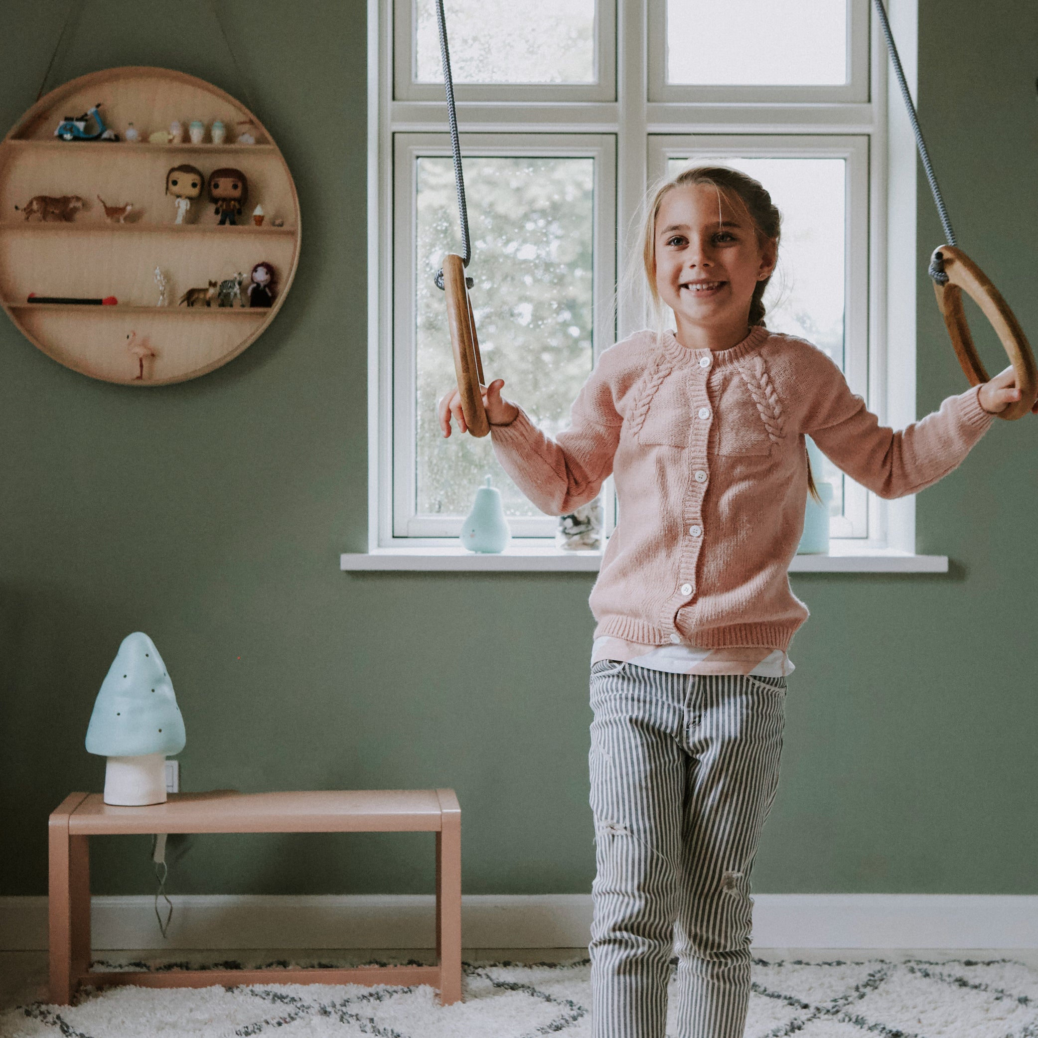 Lillagunga gymnastikringe, Oak - Black