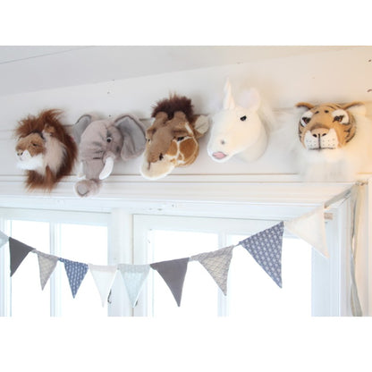 Dyretrofæ til væggen, Løve