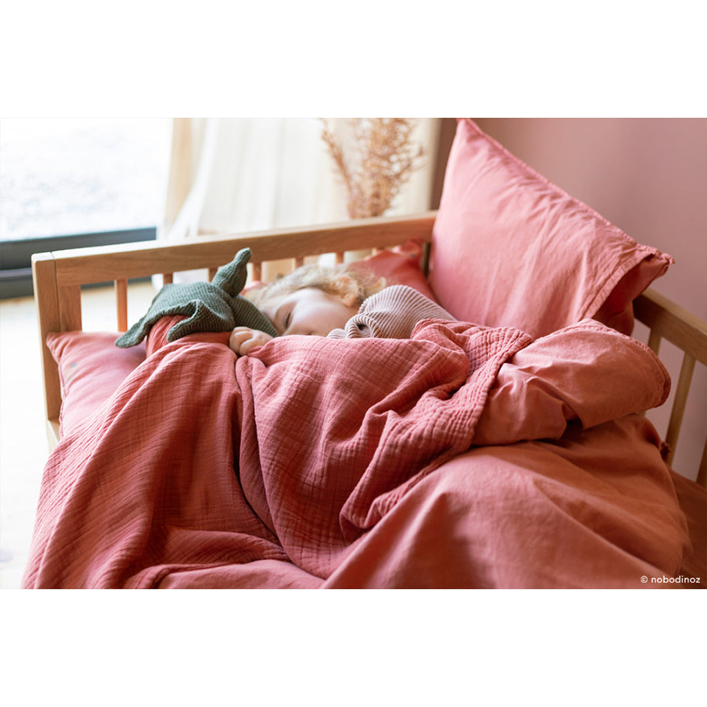 Nobodinoz babytæppe, Wabi Sabi double muslin, 65 x 100 cm - Rosewood