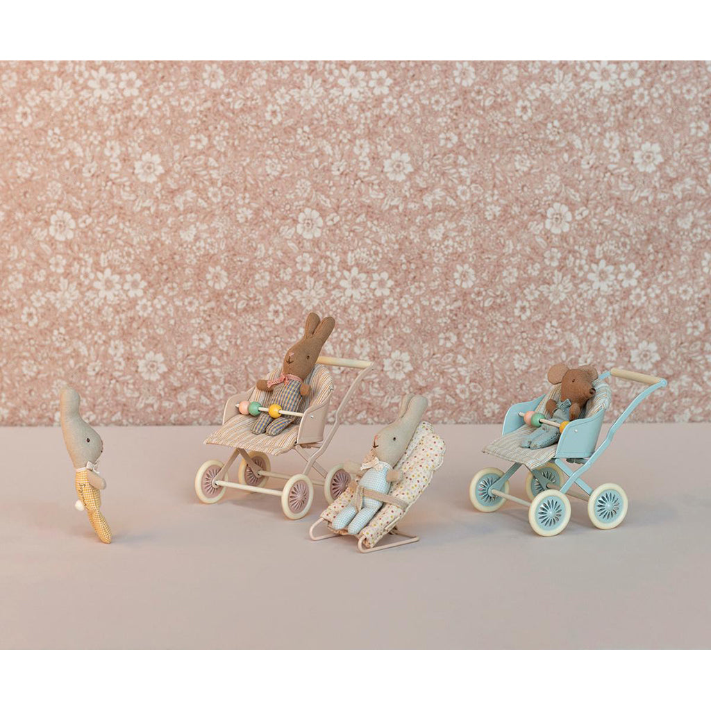 Maileg tilbehør til baby mus, klapvogn - Blue