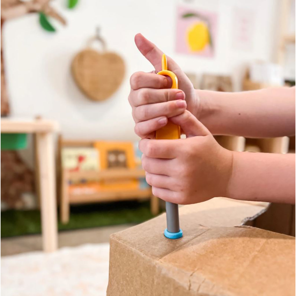 Makedo, Discover, Kreativ værktøj og tilbehør til byg-selv i pap