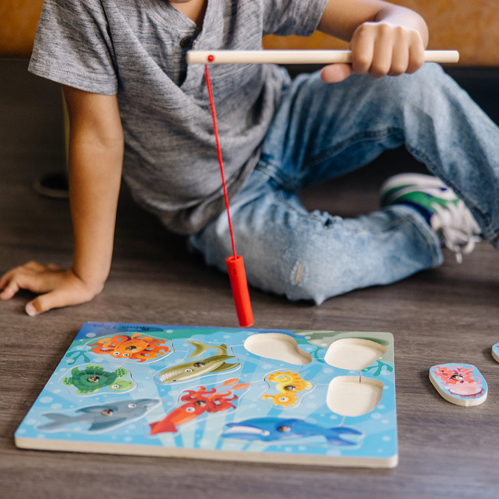 Melissa &amp; Doug Magnetisk træpuslespil med fiskestang, 10 brikker