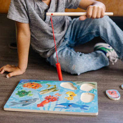Melissa &amp; Doug Magnetisk træpuslespil med fiskestang, 10 brikker