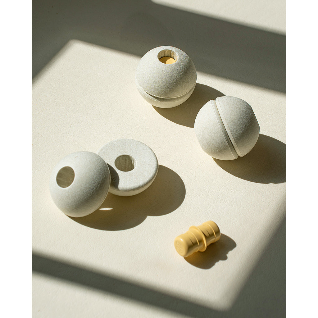Modu skumbold, Sand grey/ Honey yellow