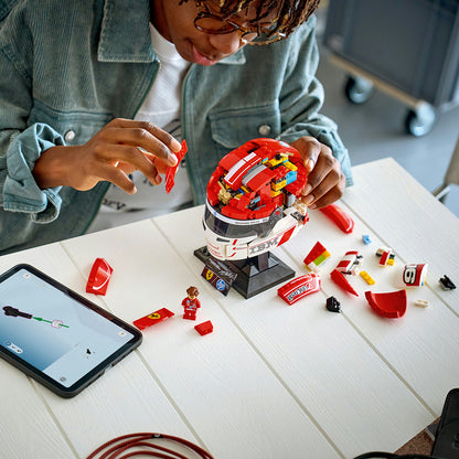 LEGO® Editions Scuderia Ferrari HP Charles Leclerc-hjelm