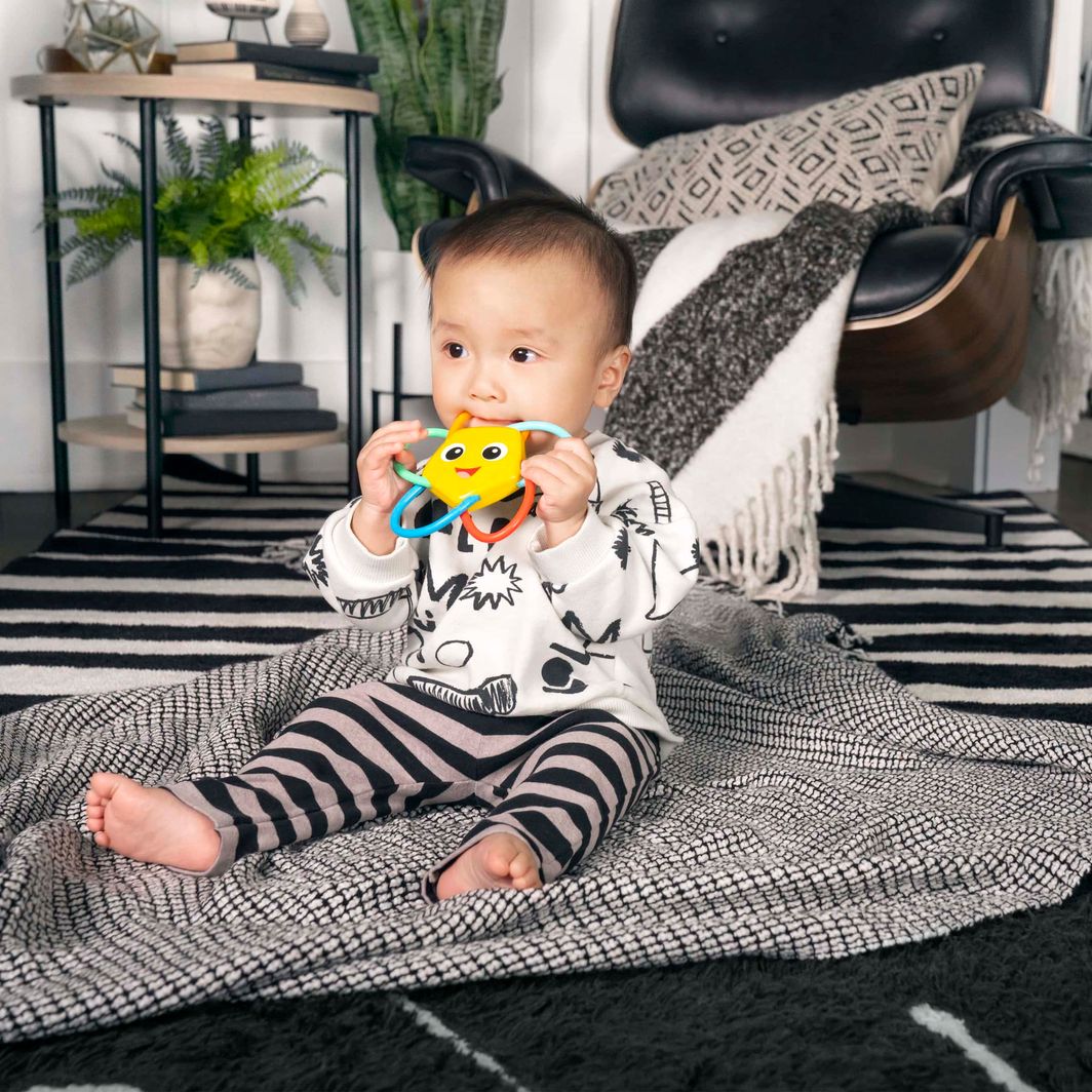 BABY Einstein Soothing Star™, Bidelegetøj med rangle
