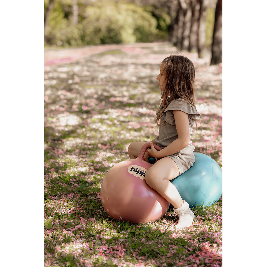 Find that Hippo, hoppebold - Turkish Rose