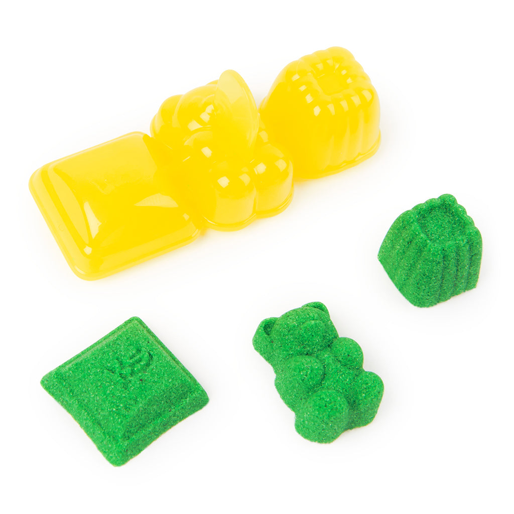 Kinetic Sand, Candy bag, 85 g og 1 form - 4 ass. farver