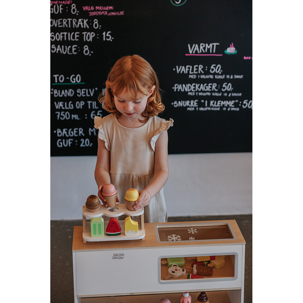 Mamamemo isbutik med fryser ( uden legemad)