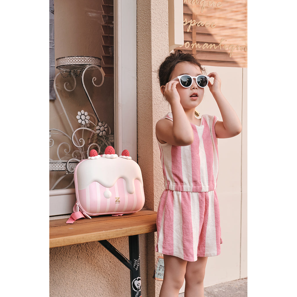 Zoy Zoii rygsæk, Strawberry cake