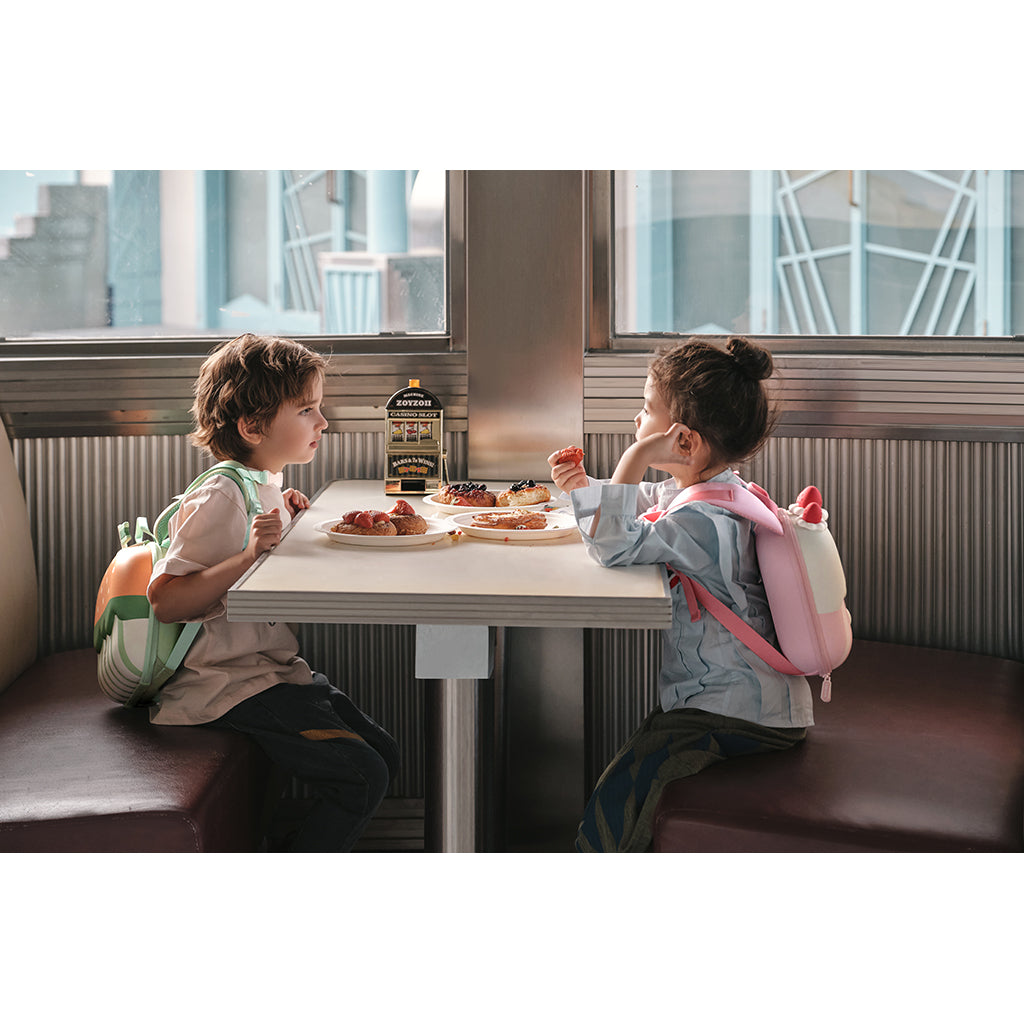 Zoy Zoii rygsæk, Strawberry cake