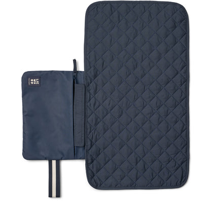 Liewood transportabel puslemåtte, Dina - Classic navy