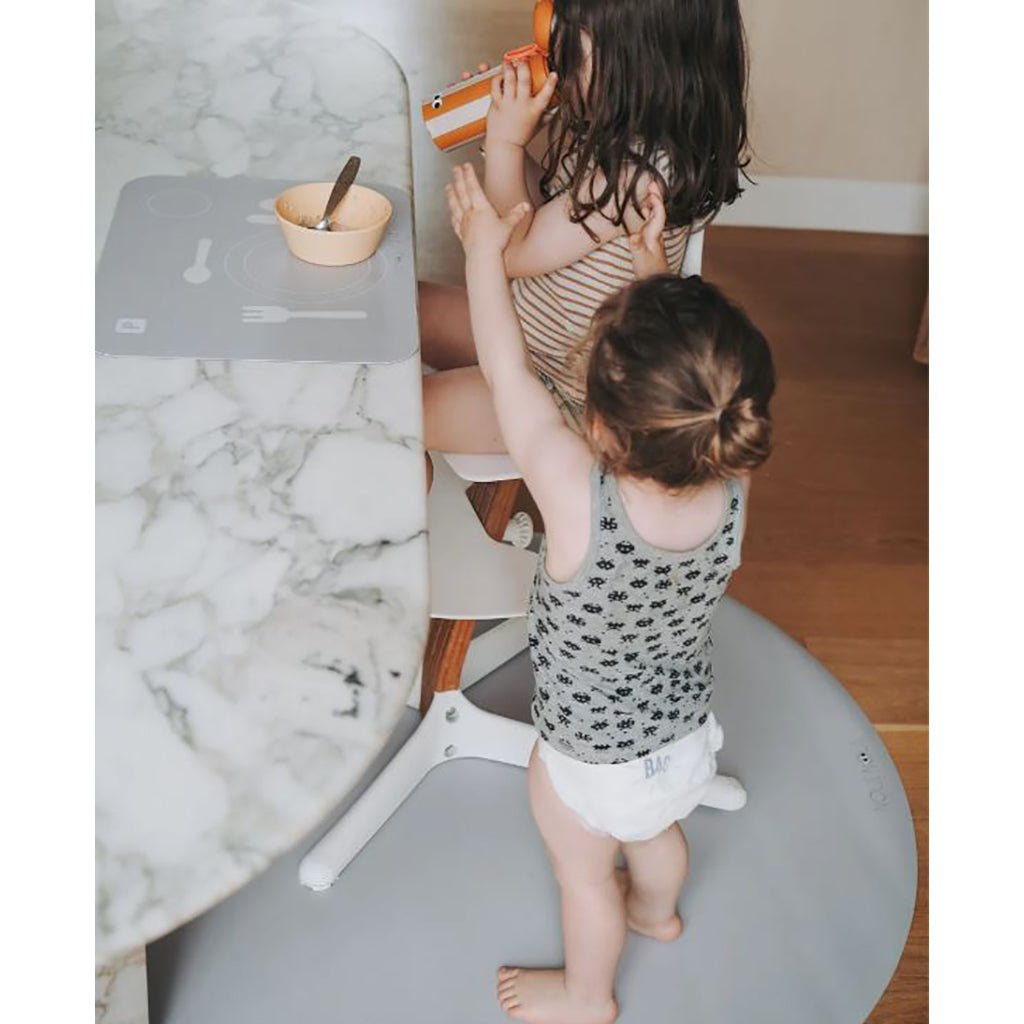 Noui Noui Floor mat, stoleunderlag, rundt - Grey Powder