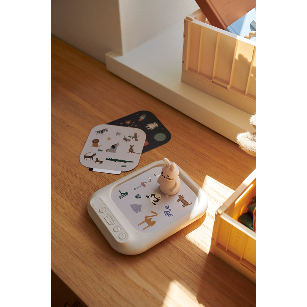 Liewood Archie aktivitetslydbræt, Sandy