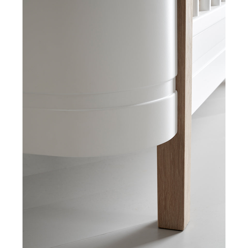 Oliver Furniture, Wood Mini+ tremmeseng inkl. junior kit - hvid/eg