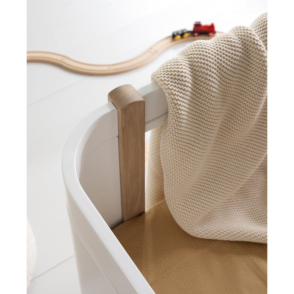 Oliver Furniture, Wood Mini+ tremmeseng inkl. junior kit - hvid/eg