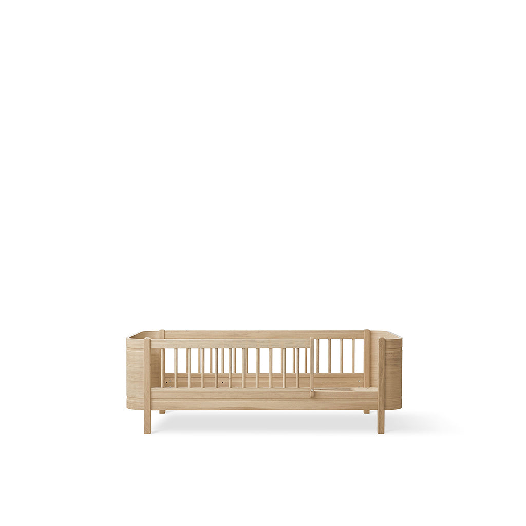 Oliver Furniture, Wood Mini+ juniorseng - Eg