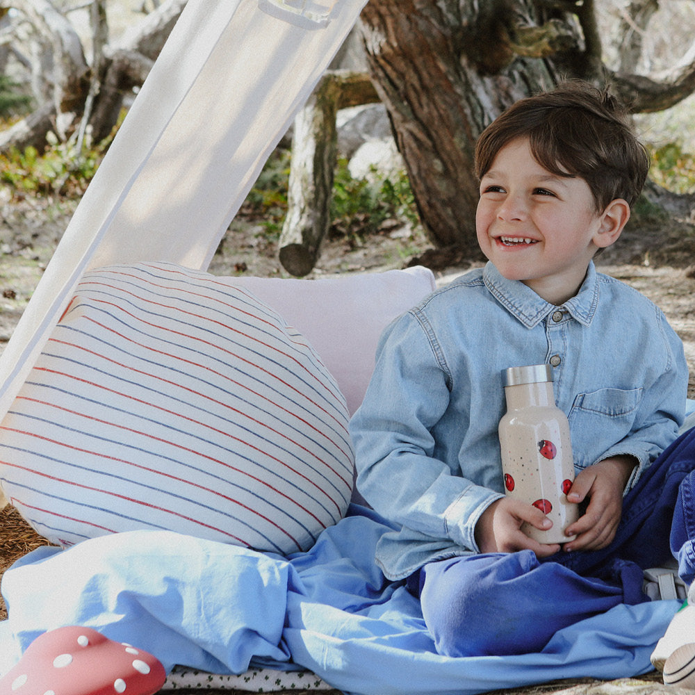 OYOY Kyoto Pude, Rund - Stor - Blue/Red