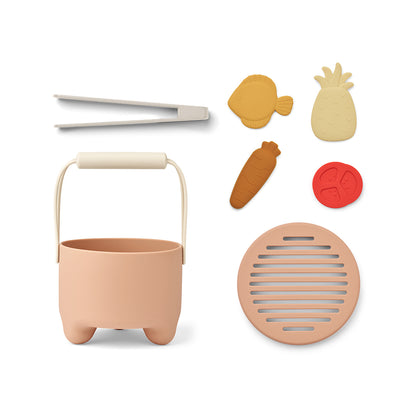 Liewood Wesley BBQ, legemad i silikone - Blue multi mix