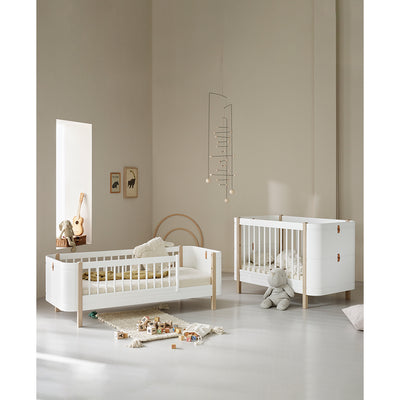 Oliver Furniture, Wood Mini+ tremmeseng inkl. junior kit - hvid/eg