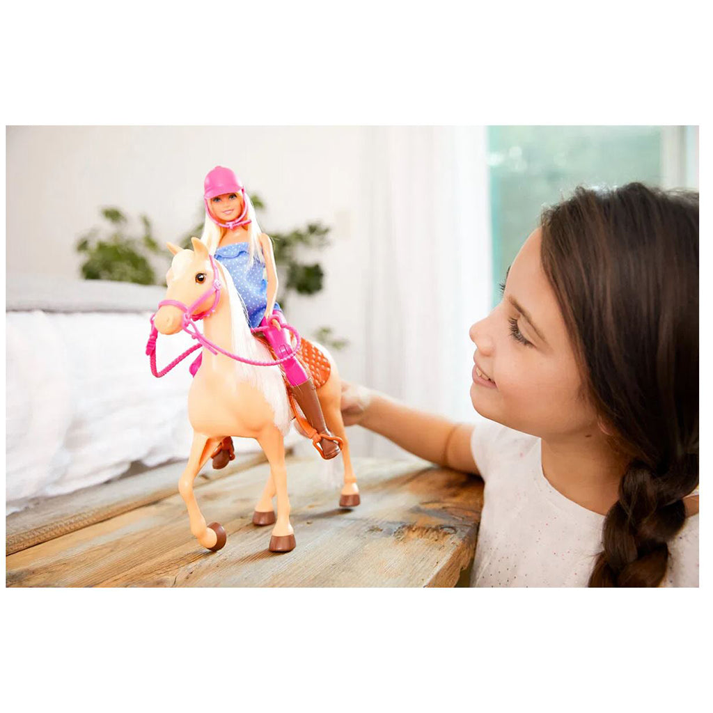 Barbie dukke med hest