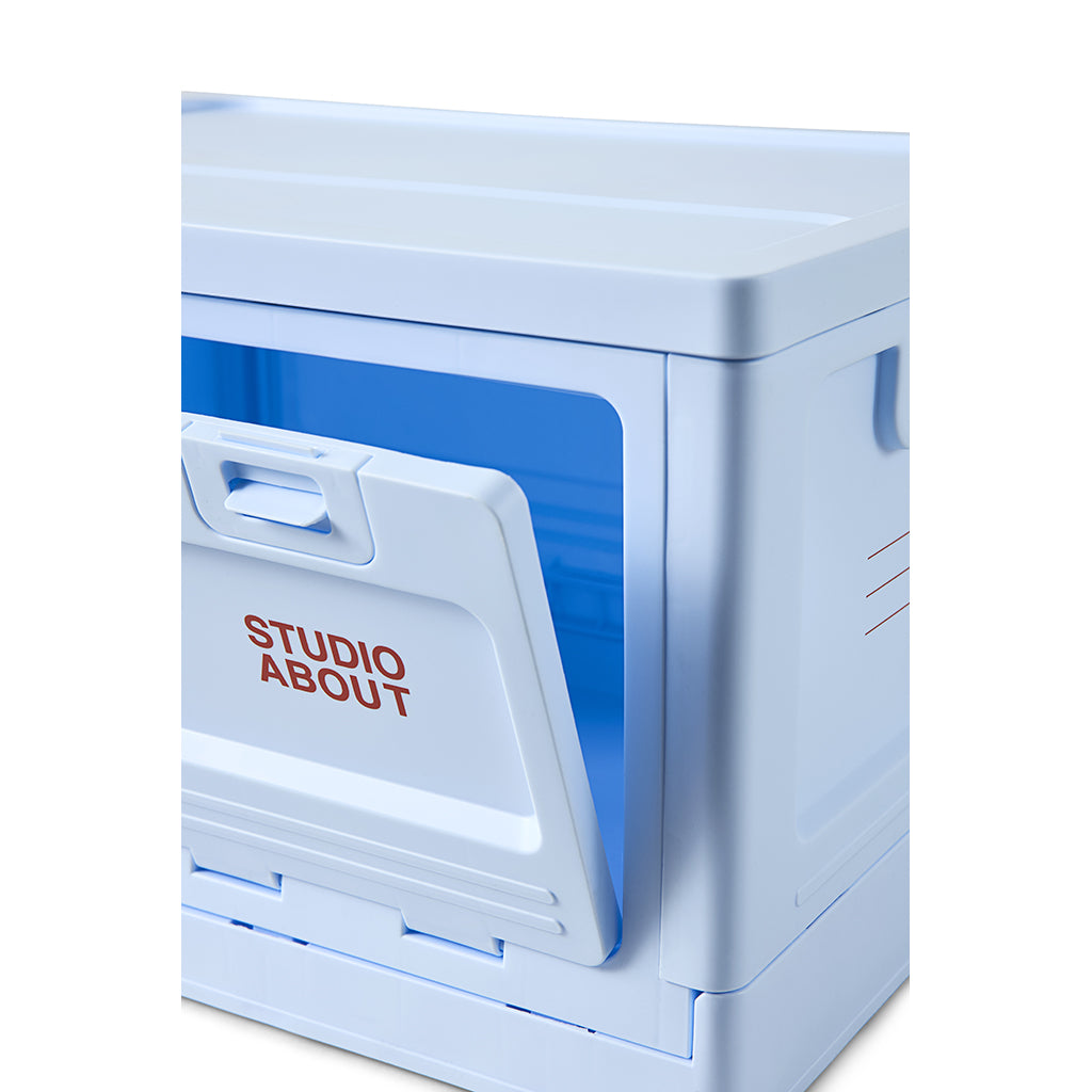 Studio About, Box large - Light blue