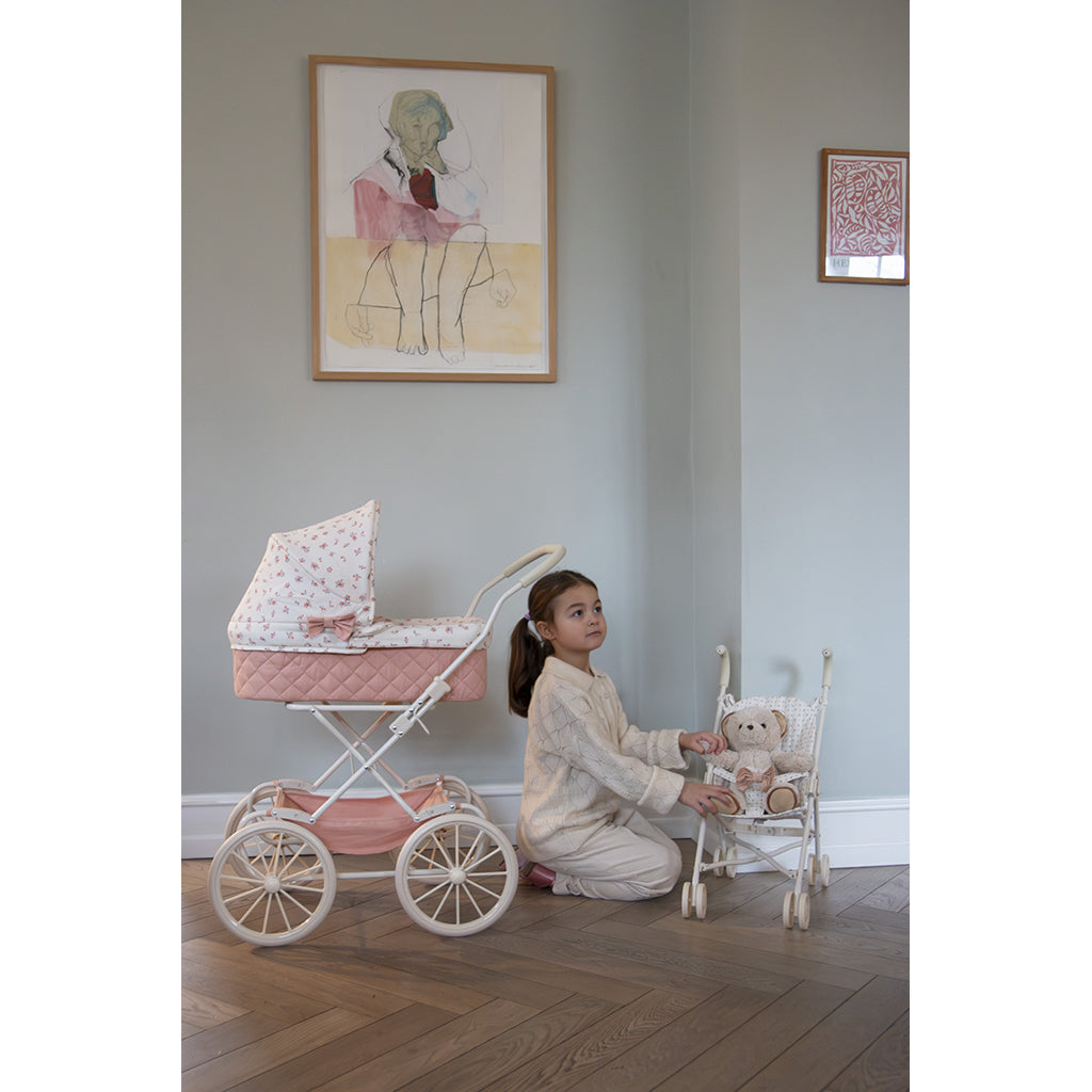 Cam Cam Dukkevogn, Berries