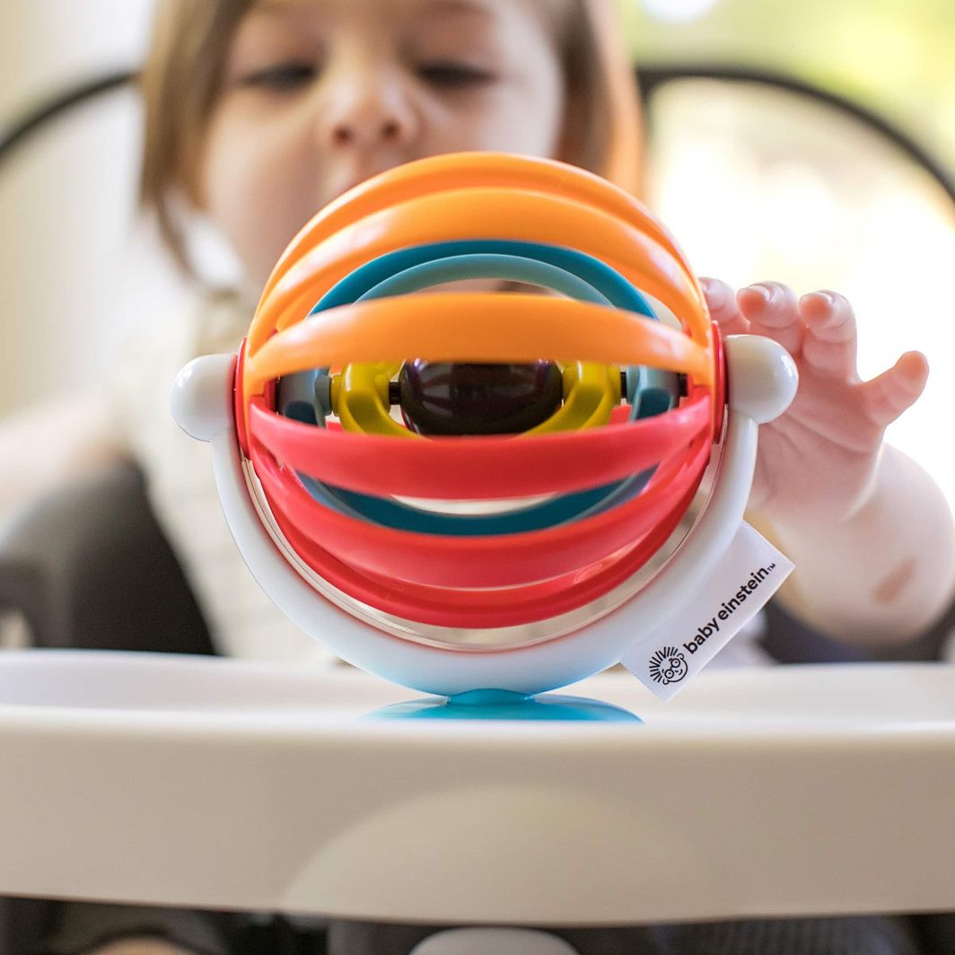 Baby Einstein babylegetøj, Sticky spinner