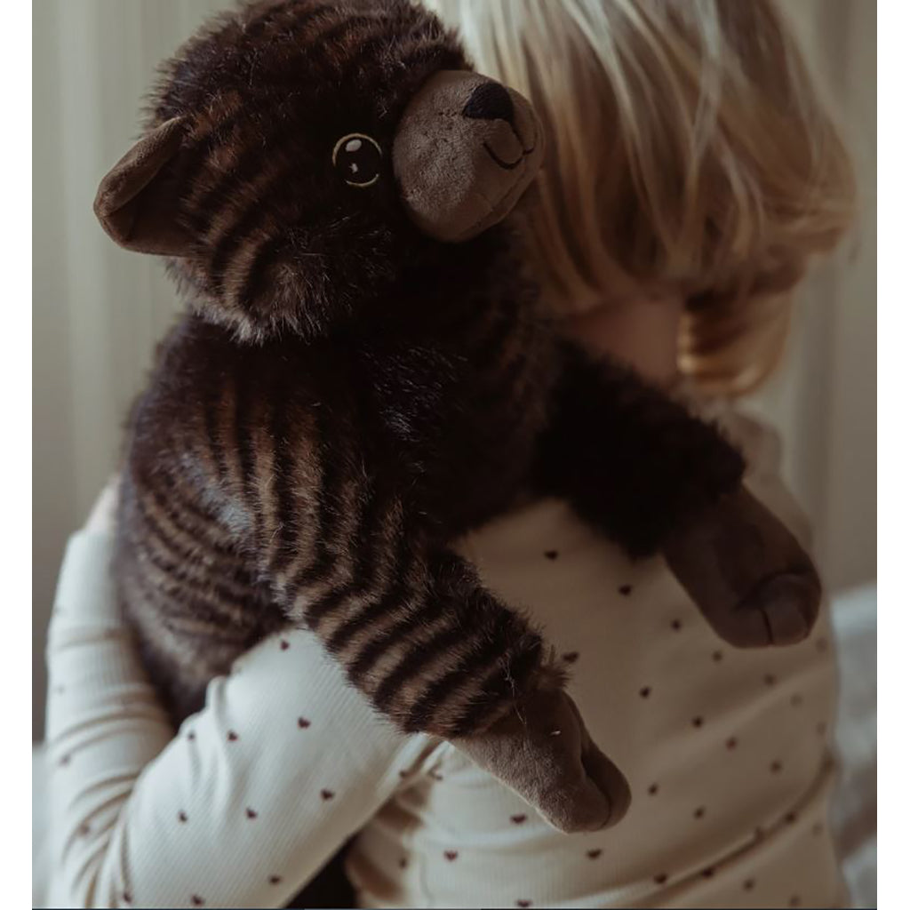 By Astrup tyngdedyr, kat - 1.2 kg