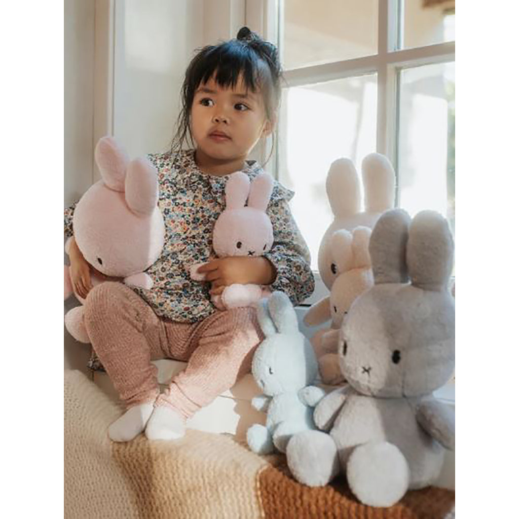 Miffy Terry kanin bamse, 33 cm - Creme