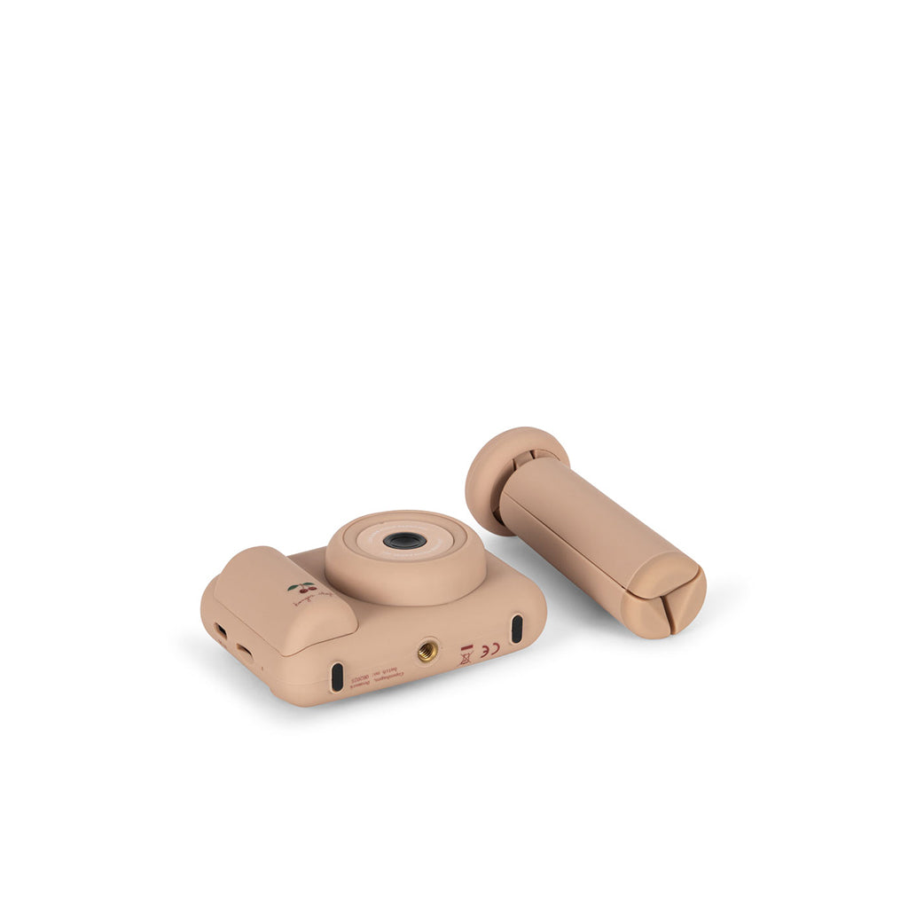 Konges Sløjd, My first camera - Cherry