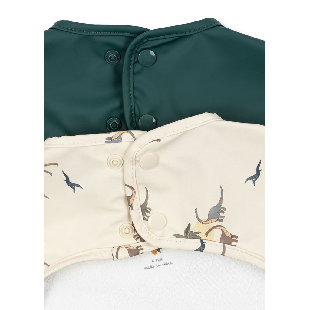 Konges Sløjd Dinner hagesmæk m. ærmer, 6 mdr.- 3 år - Kubi/ Rain forest